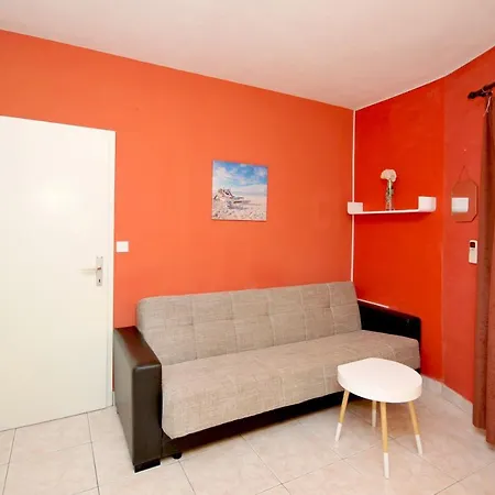 With A Parking Space Okrug Donji, Ciovo - 13732 Apartment
