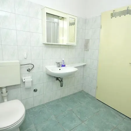 With A Parking Space Okrug Donji, Ciovo - 13732 Apartment *